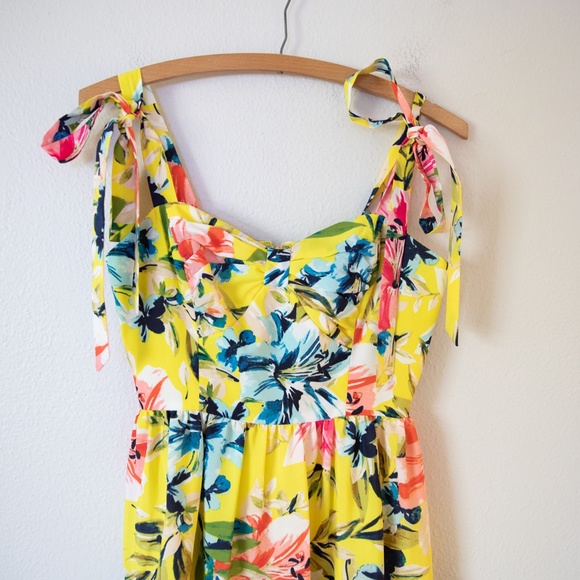 Eliza J Yellow Floral Tiered Midi Dress - Picture 2 of 6